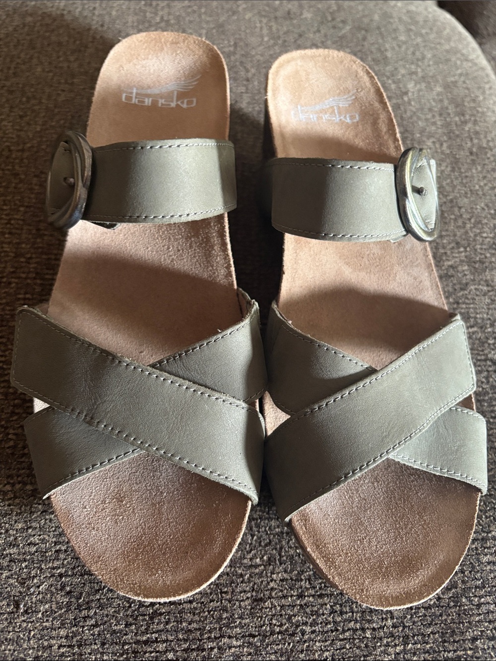 NWOT Dansko Susie Sandals Army Green Open Toe Double Strap Wedge EU39/US 8.5-9 - Picture 4 of 14